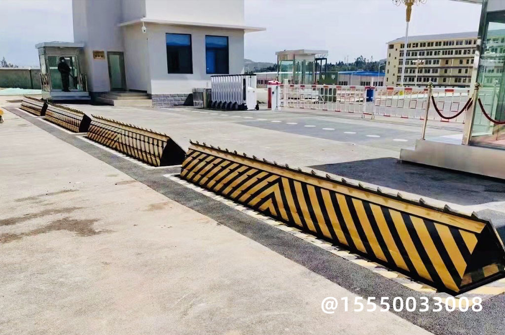 公園電瓶車限行路障機(jī)(圖1)